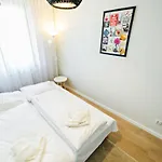 Ogrodnicza, Sun & Snow * קרפאז'