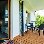 Ogrodnicza, Sun & Snow דירה