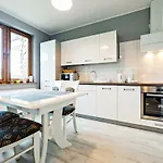 Ogrodnicza, Sun & Snow *