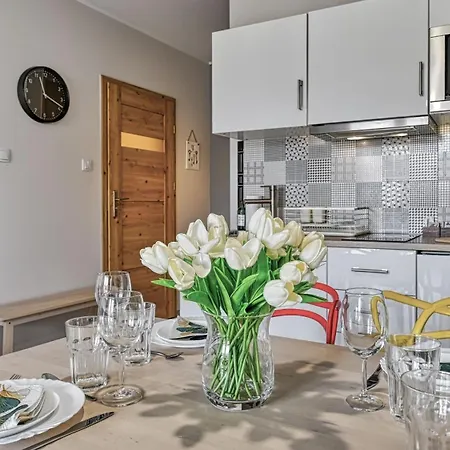 Ogrodnicza, Sun & Snow *