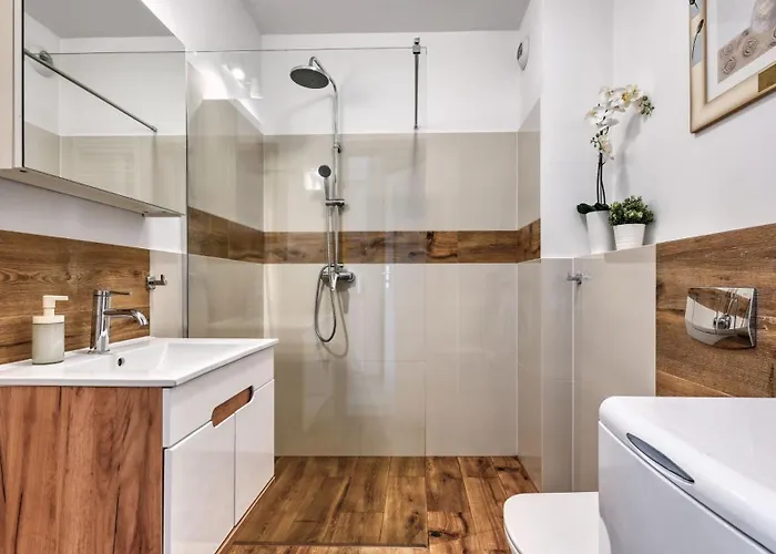 Ogrodnicza, Sun & Snow *