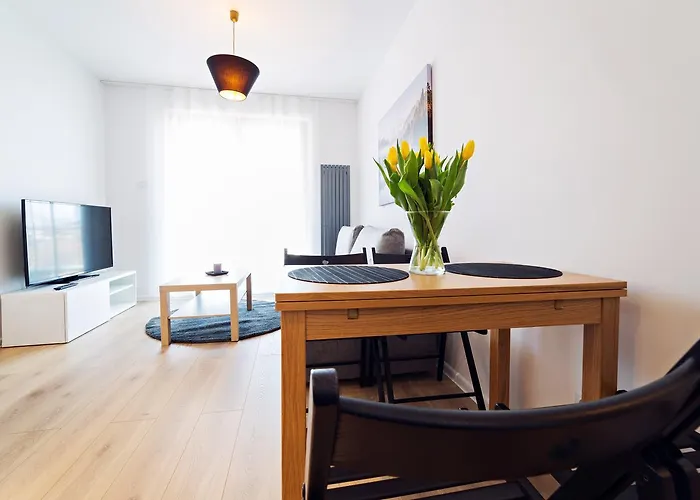 Ogrodnicza, Sun & Snow *